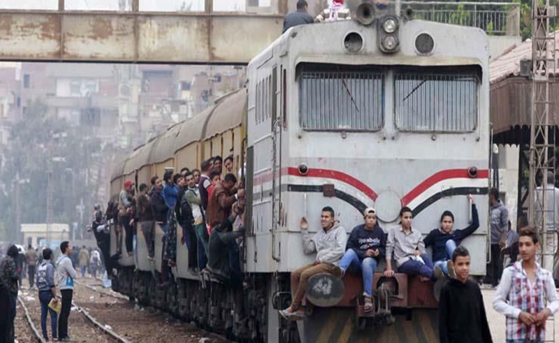 ركاب القطارات في مصر مابيدفعوش تذاكر  