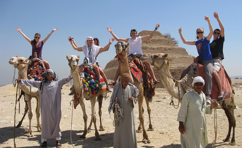صورة لبعض السياح في مصر 