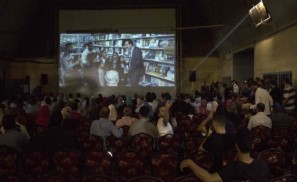 "10 سنين" أول فيلم  يتعرض في قطاع غزة بعد 30 سنة من غير سينما