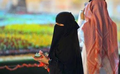 ست في السعودية أخدت وسام الملك عبد العزيز علشان اتبرعت بنص كبدها لجوزها