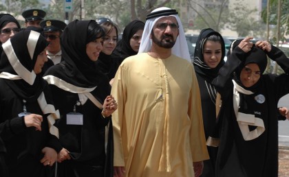 الإمارات اعتمدت قانون بيساوي بين الرجالة والستات في المرتبات