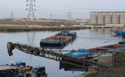 وضع حجر الأساس لأول ميناء نهري في مصر 