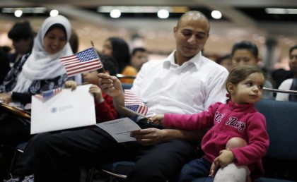 الهجرة: انخفاض 5% في نسبة المهاجرين من مصر 