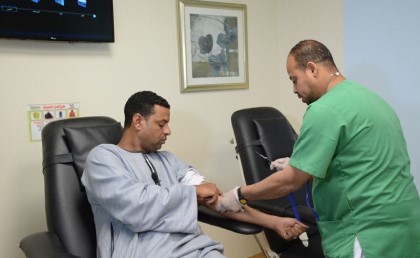 وزارة الصحة: توفير أكياس الدم من جميع الفصائل بسعر 180 جنيه