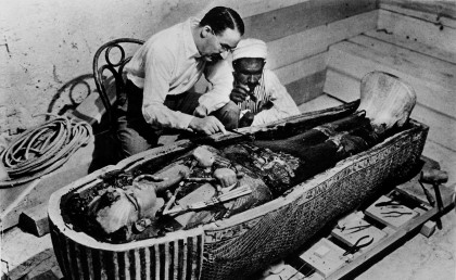 جامعة كامبريدج البريطانية هتعرض صور نادرة لاكتشاف مقبرة توت عنخ آمون