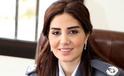 شرطية لبنانية اتنقلت من منصبها بسبب "لايك" على تويتة ضد السعوديات