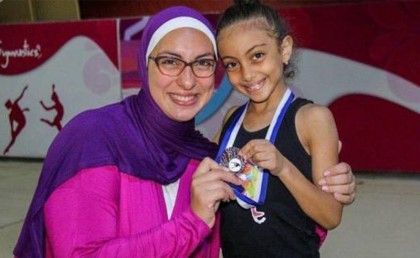 مصرية في تانية ابتدائي كسبت ميدالية فضية في البطولة الدولية للجمباز
