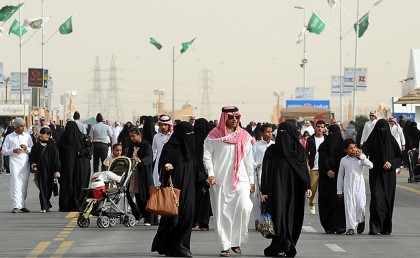 عدد سكان السعودية وصل لـ 32.5 مليون نسمة منهم 37% أجانب